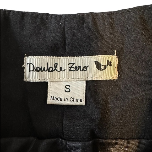 Double Zero tie-waist Flat Front  high Rise Paper Bag Shorts Black Small - Picture 3 of 11